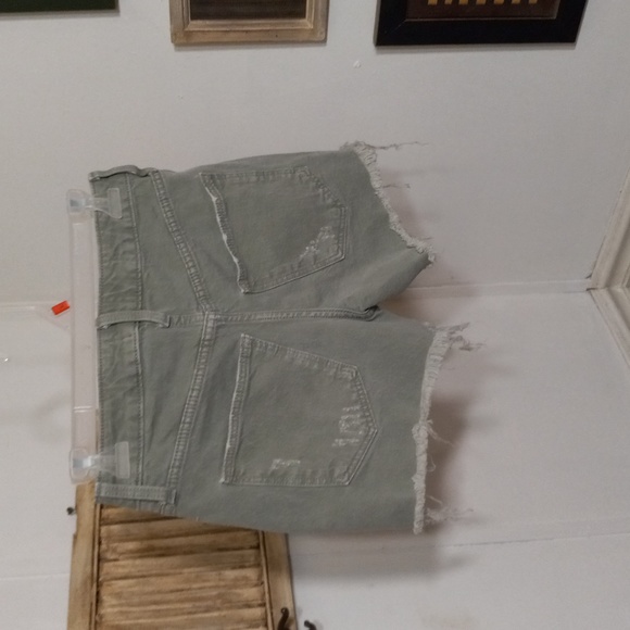 universal thread grey,destressed 5 pocket denim blue jeans shorts - Picture 4 of 4